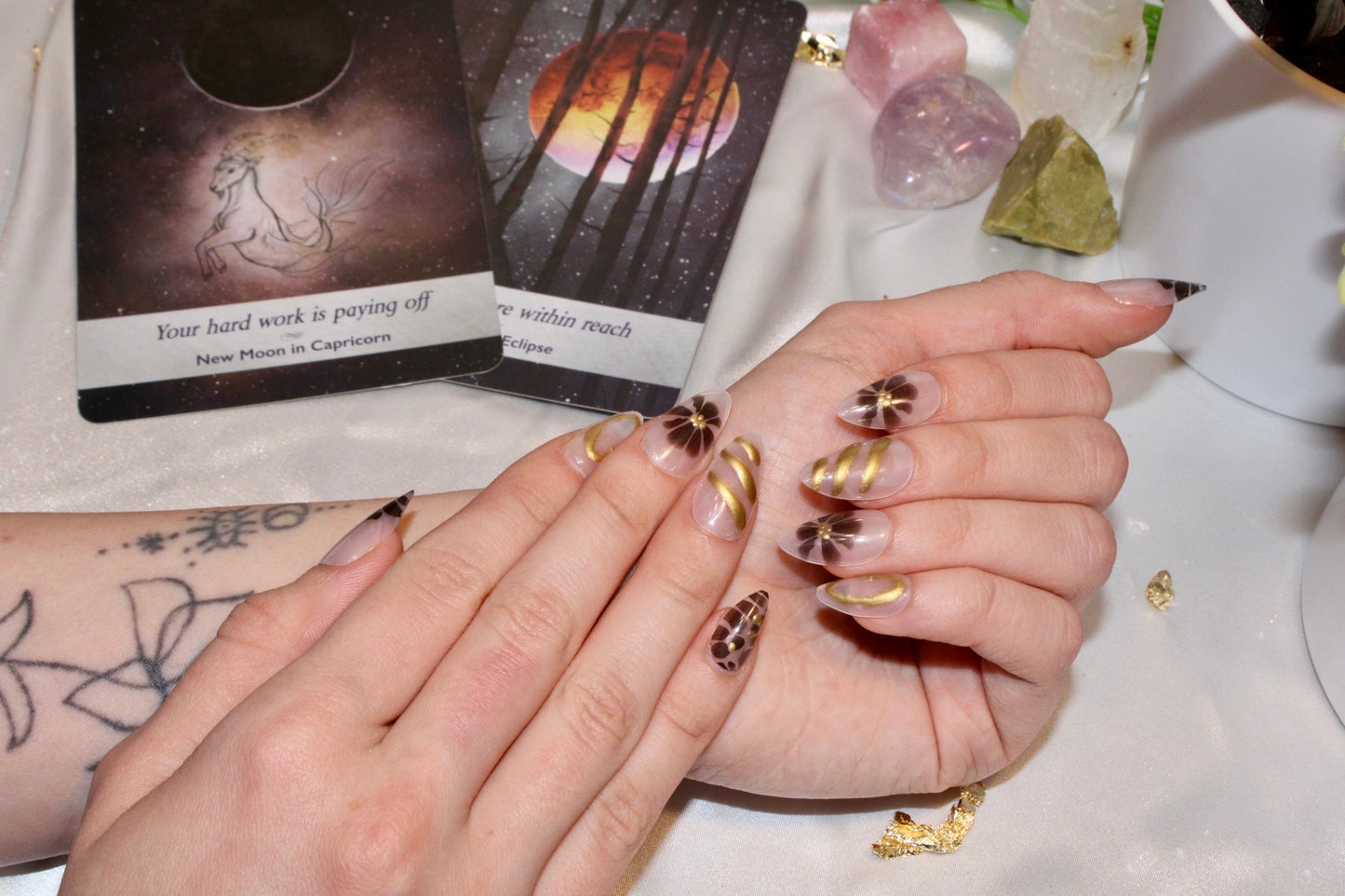 Fae Tips – Gilded Mocha